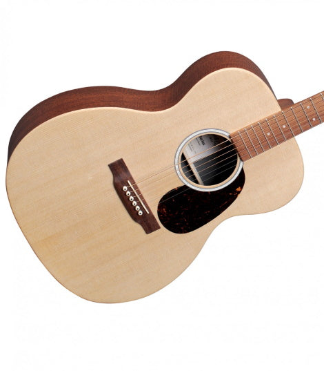 Martin 000X2E Acoustic with Pick-up Plus Gig Bag