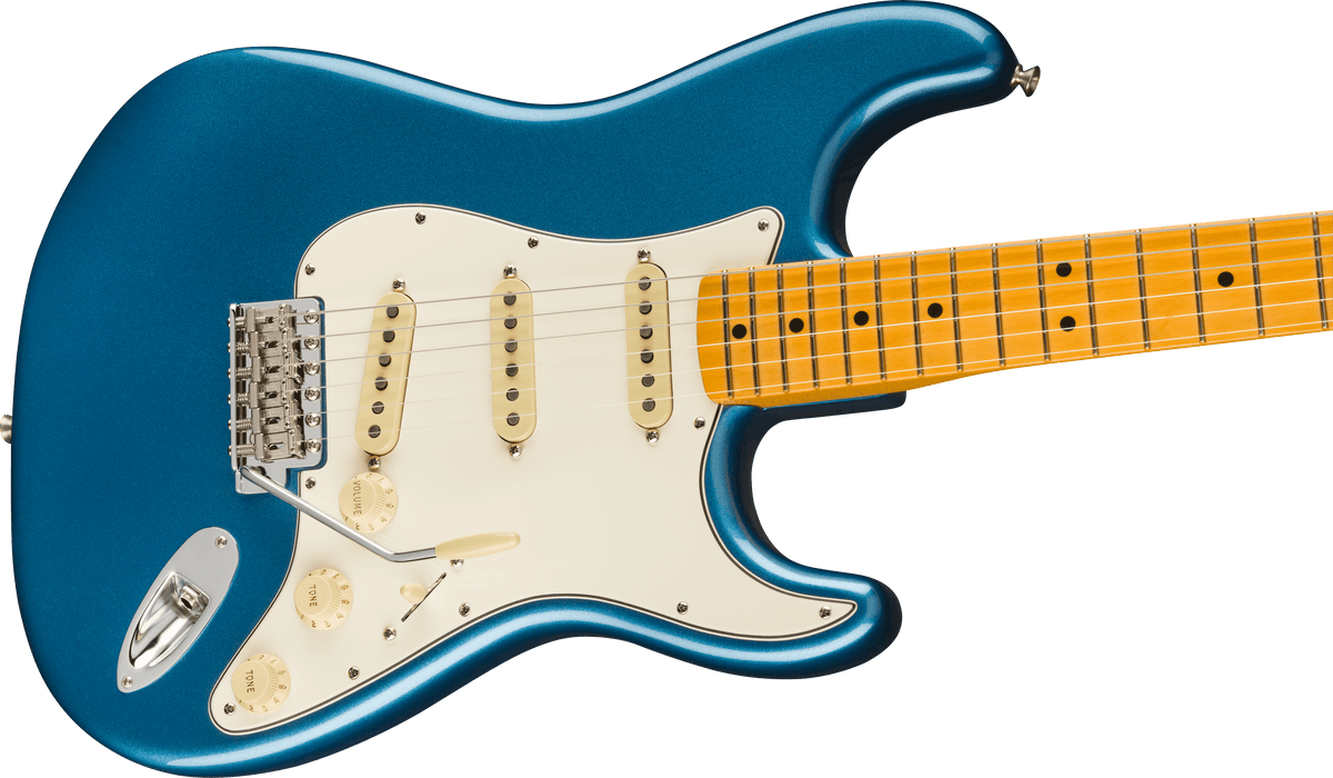 Fender American Vintage II 1973 Stratocaster, body detail