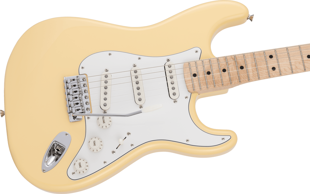 Fender Made in Japan Traditional '70s Stratocaster, body detail
