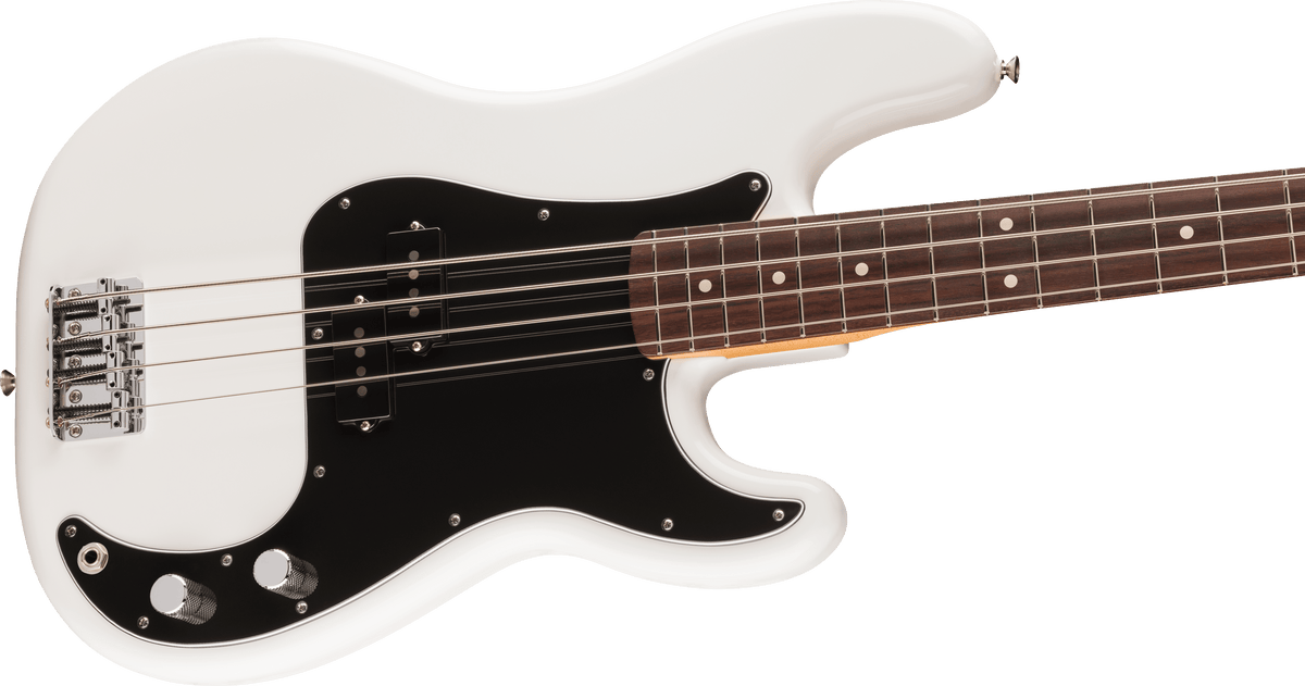 Fender Player II Precision Bass, body detail