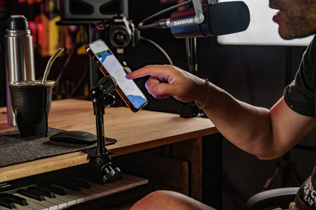 Hercules DG207B: Smart Phone Holder 4.7”- 6.9”