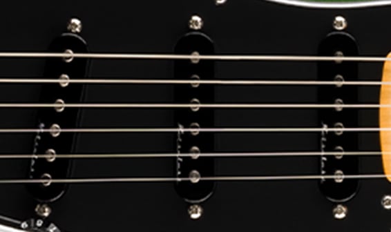 NEW PLAYER II NOISELESS STRAT PICKUPS