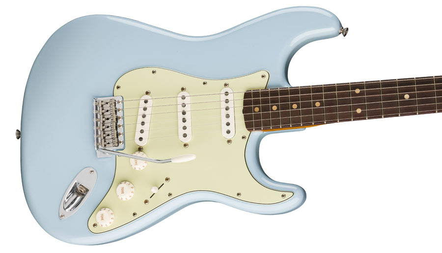 ALDER BODY WITH ROAD WORN NITROCELLULOSE LACQUER FINISH