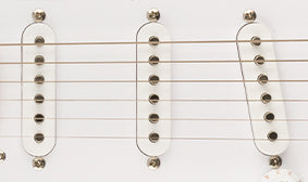 SQUIER SINGLE-COIL PICKUPS