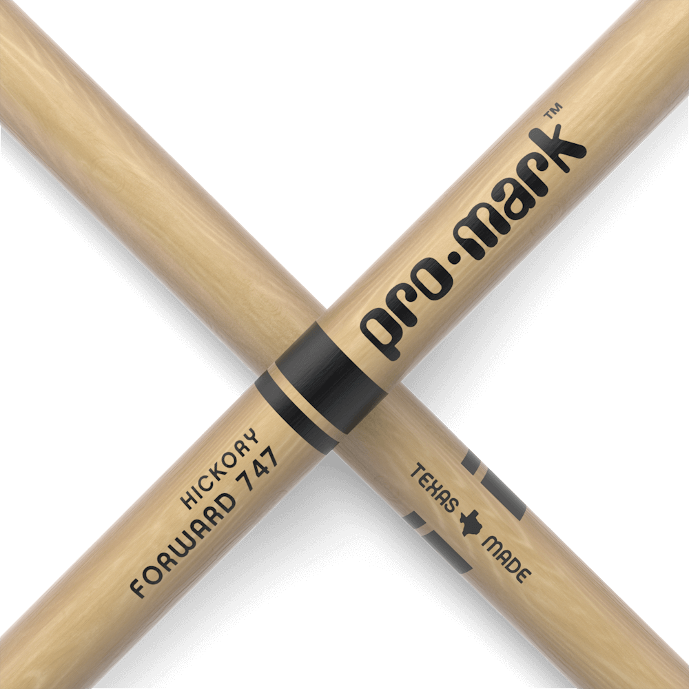 Promark Classic Forward 747 Hickory Drumstick, Oval Wood Tip