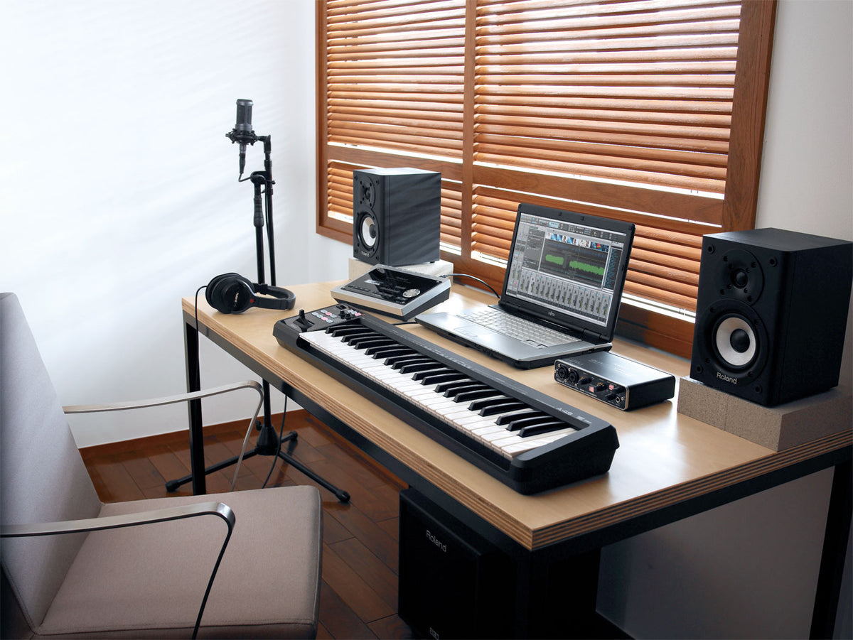 Roland A-49 MIDI Keyboard Controller