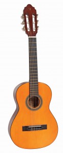 Valencia VC101K 1/4 size Classical Guitar Package
